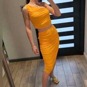 House of Harlow 1960 | 2 Piece‎ Mesh Midi Skirt and One Shoulder Crop Top Orange